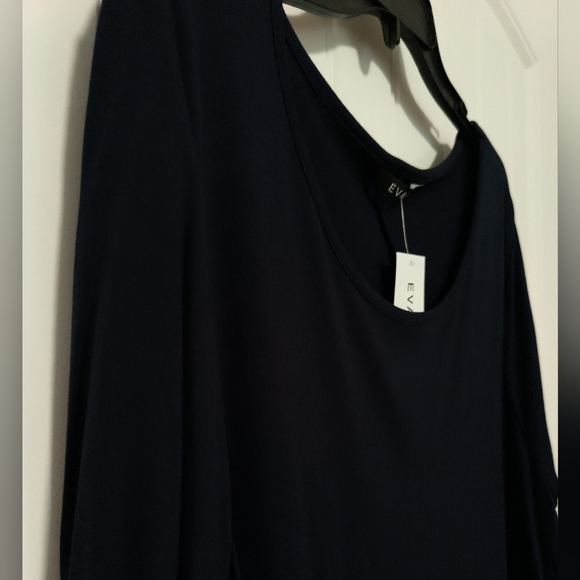 New Black Tunic Dress / 2X - Picture 2 of 10